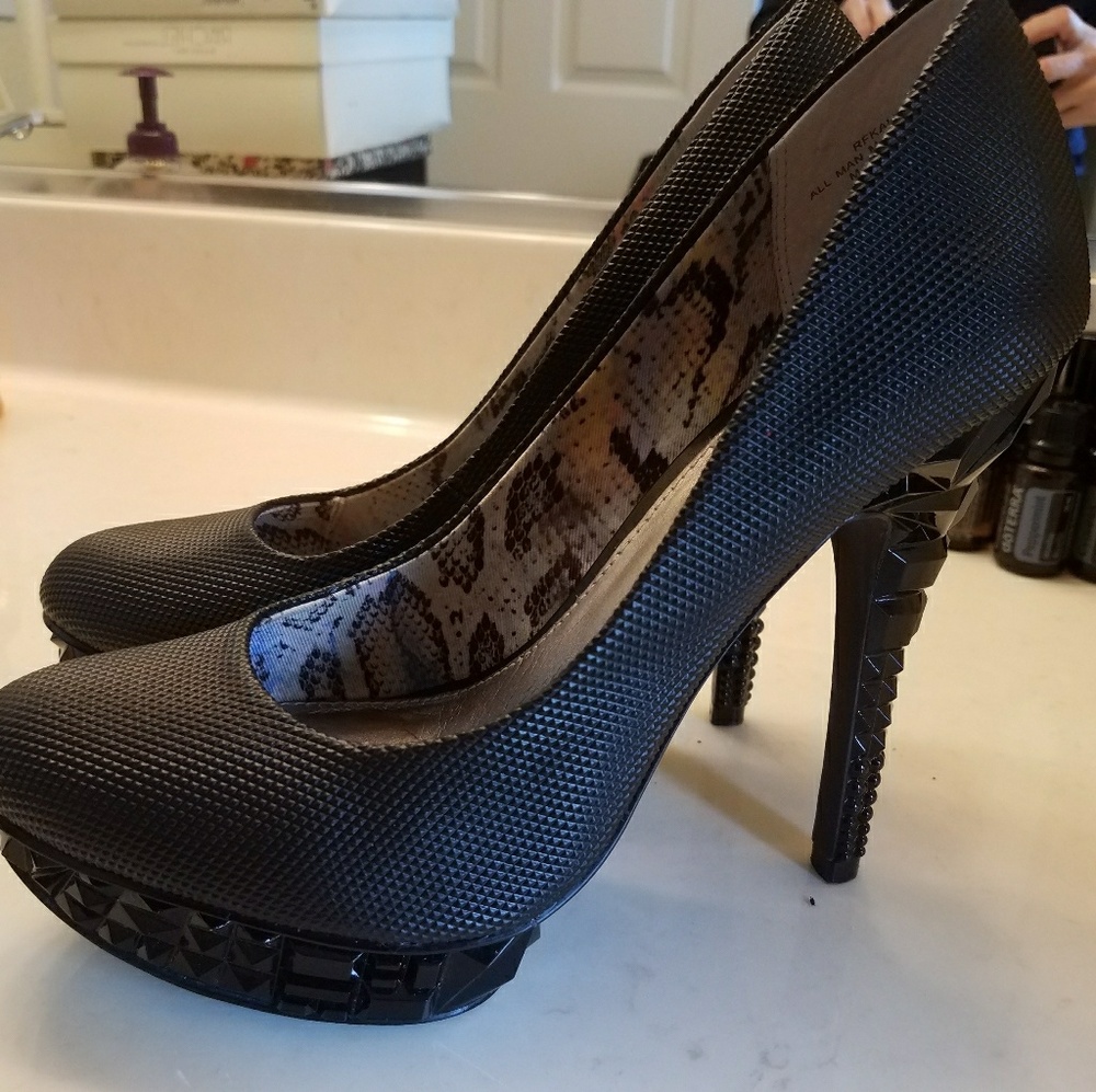 Rachel Roy heels
